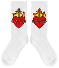 Carica l&#39;immagine nel visualizzatore di Gallery, Magic Socks &quot;Skewered Heart&quot; White
